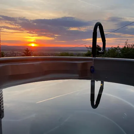 Panoráma Сasa de vacaciones Tahitófalu